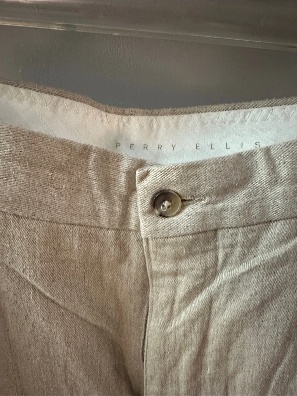 Perry Ellis Pleated Linen-Blend Chinos in Light Tan 34/30